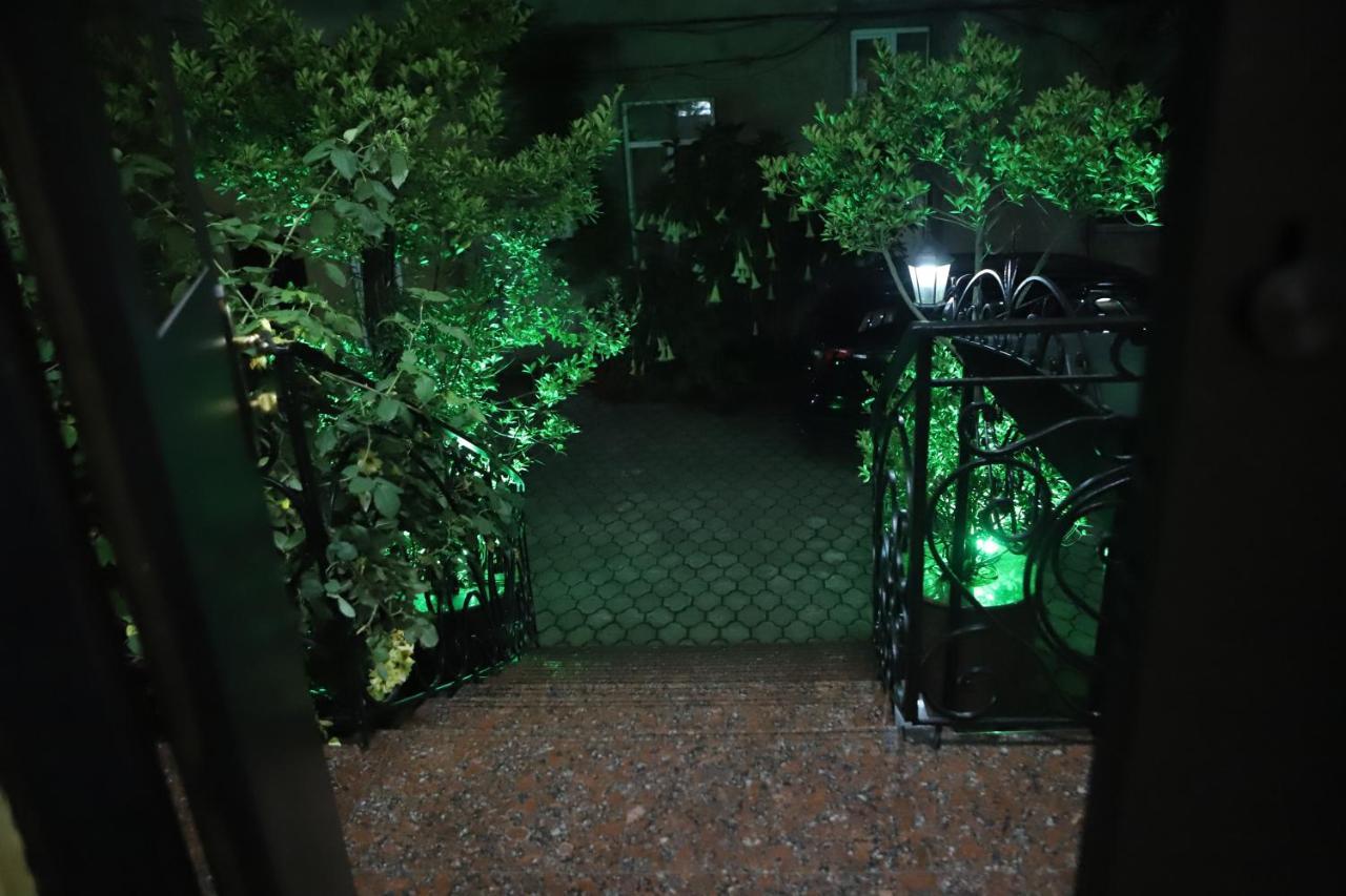Hotel Black Sea House 바투미 외부 사진