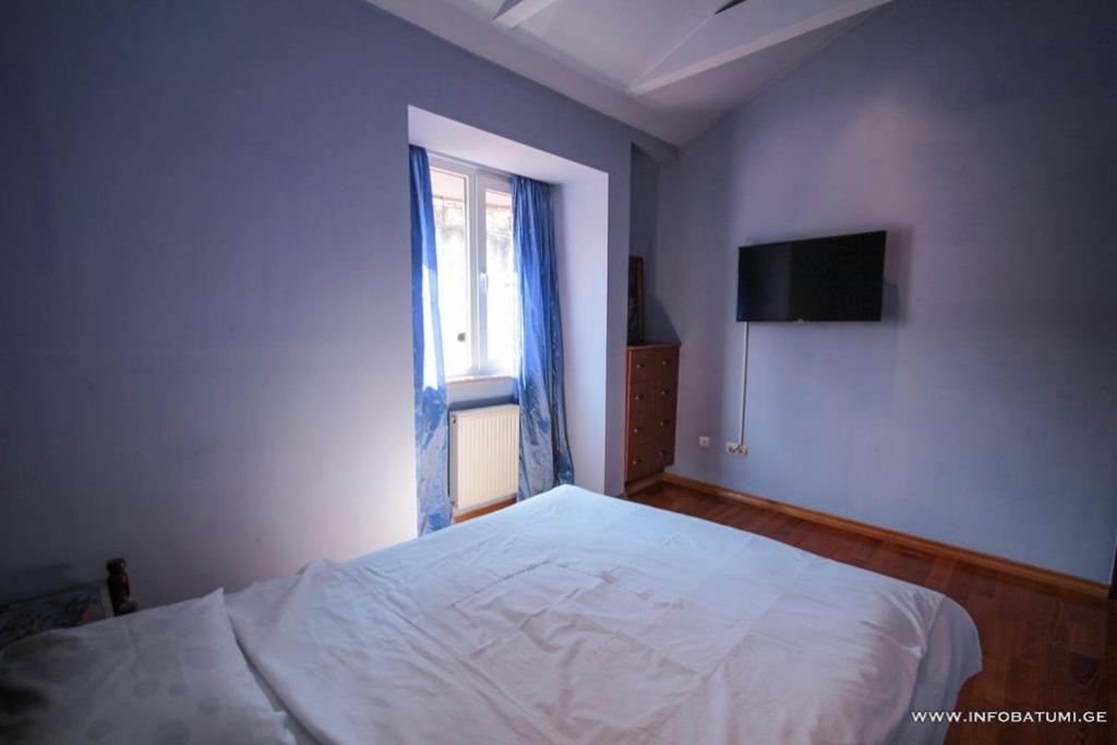 Hotel Black Sea House 바투미 외부 사진
